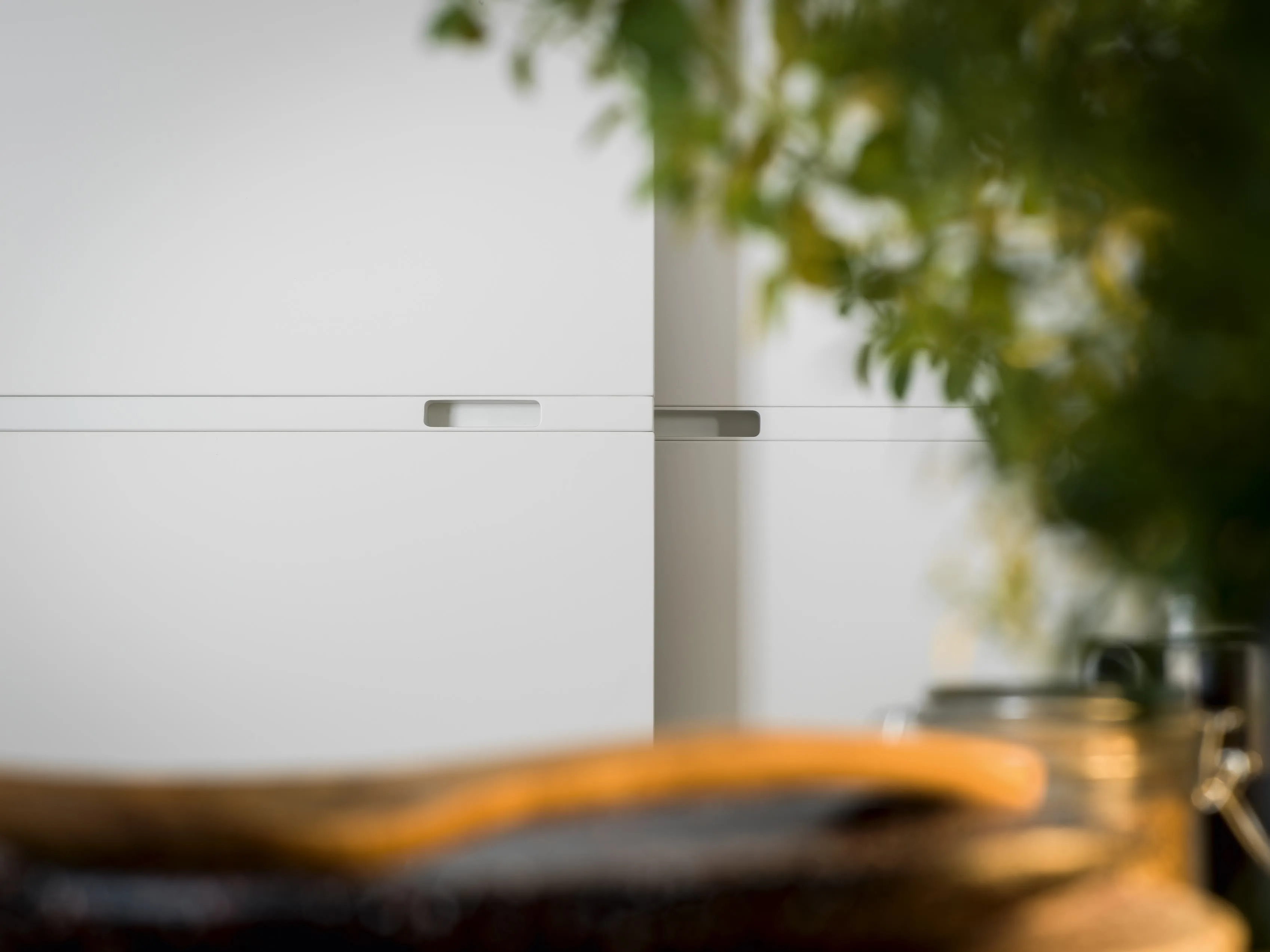 Novamobili Flush Closing Sliding Door Middle