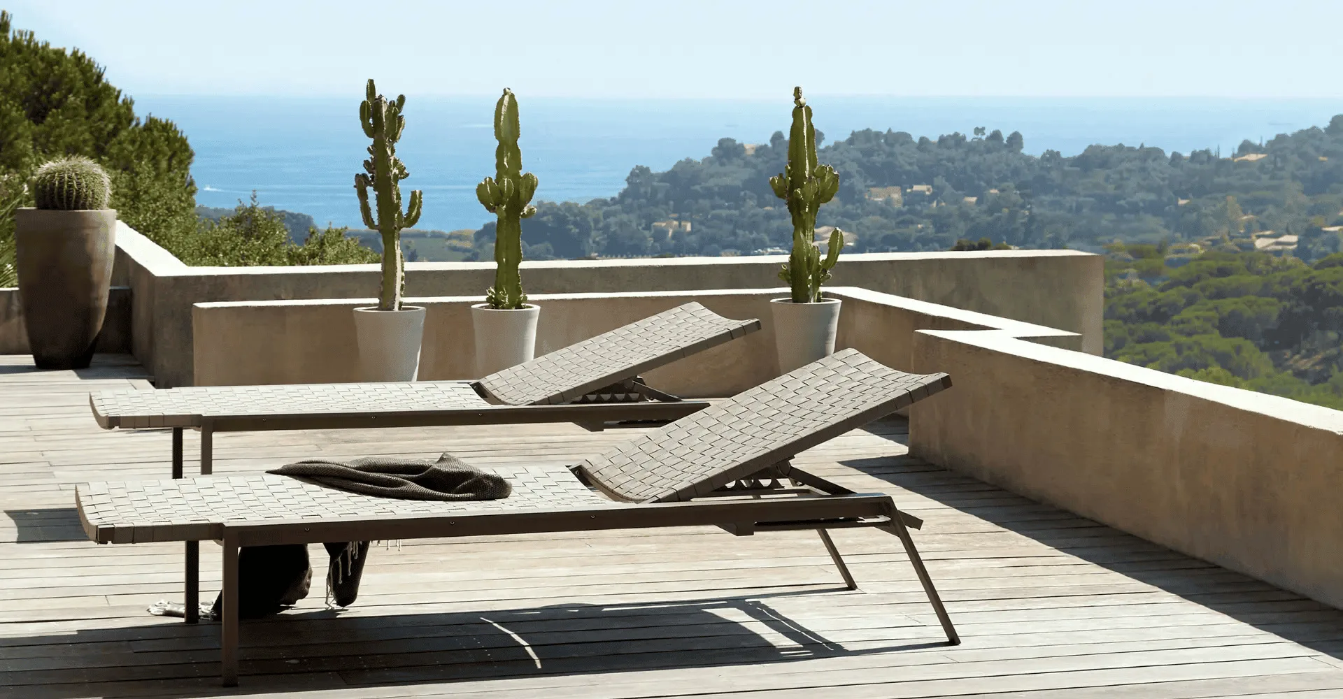 Sifas Pheinks Chaise Lounge Pheniks