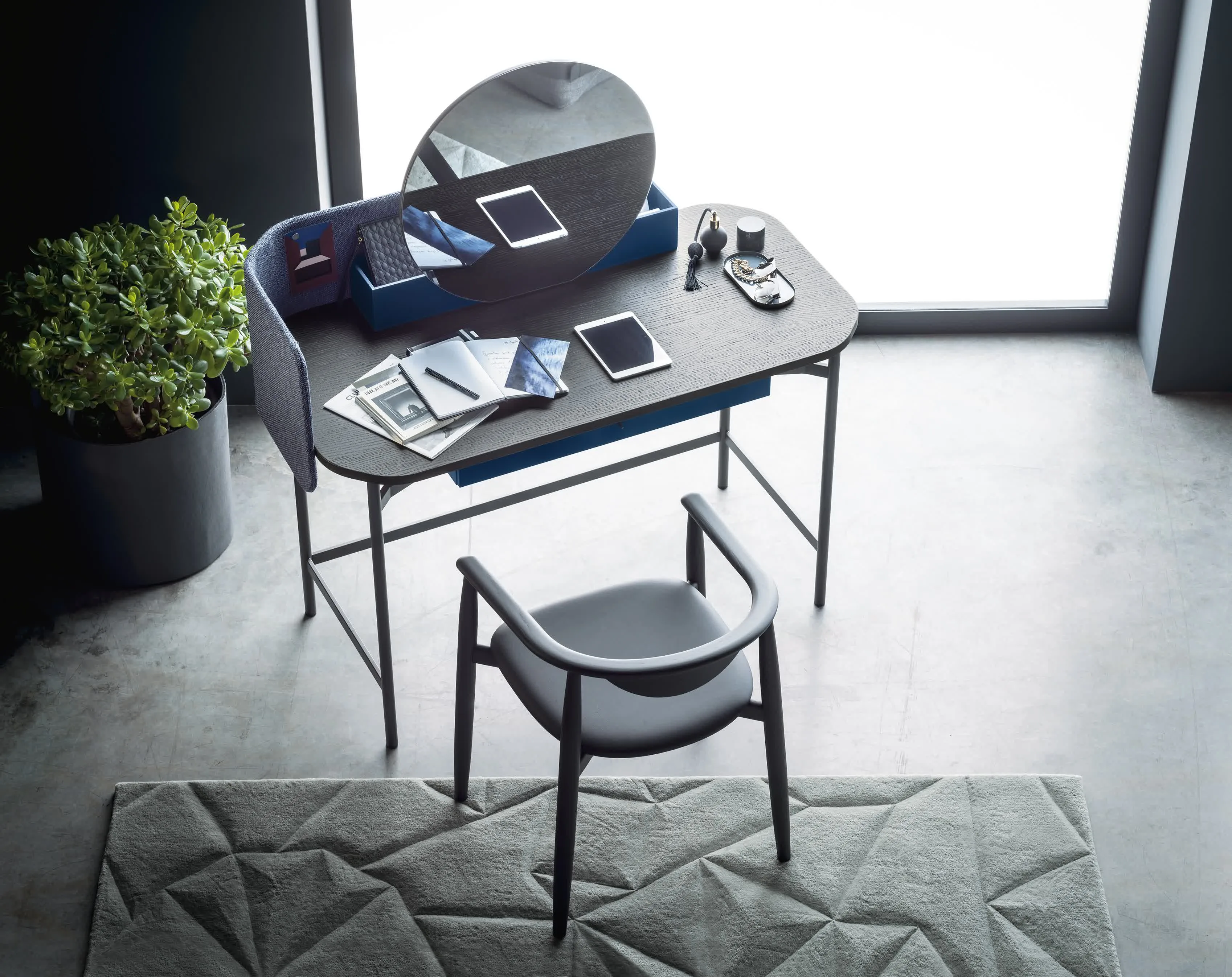 Novamobili Desk Ninfea