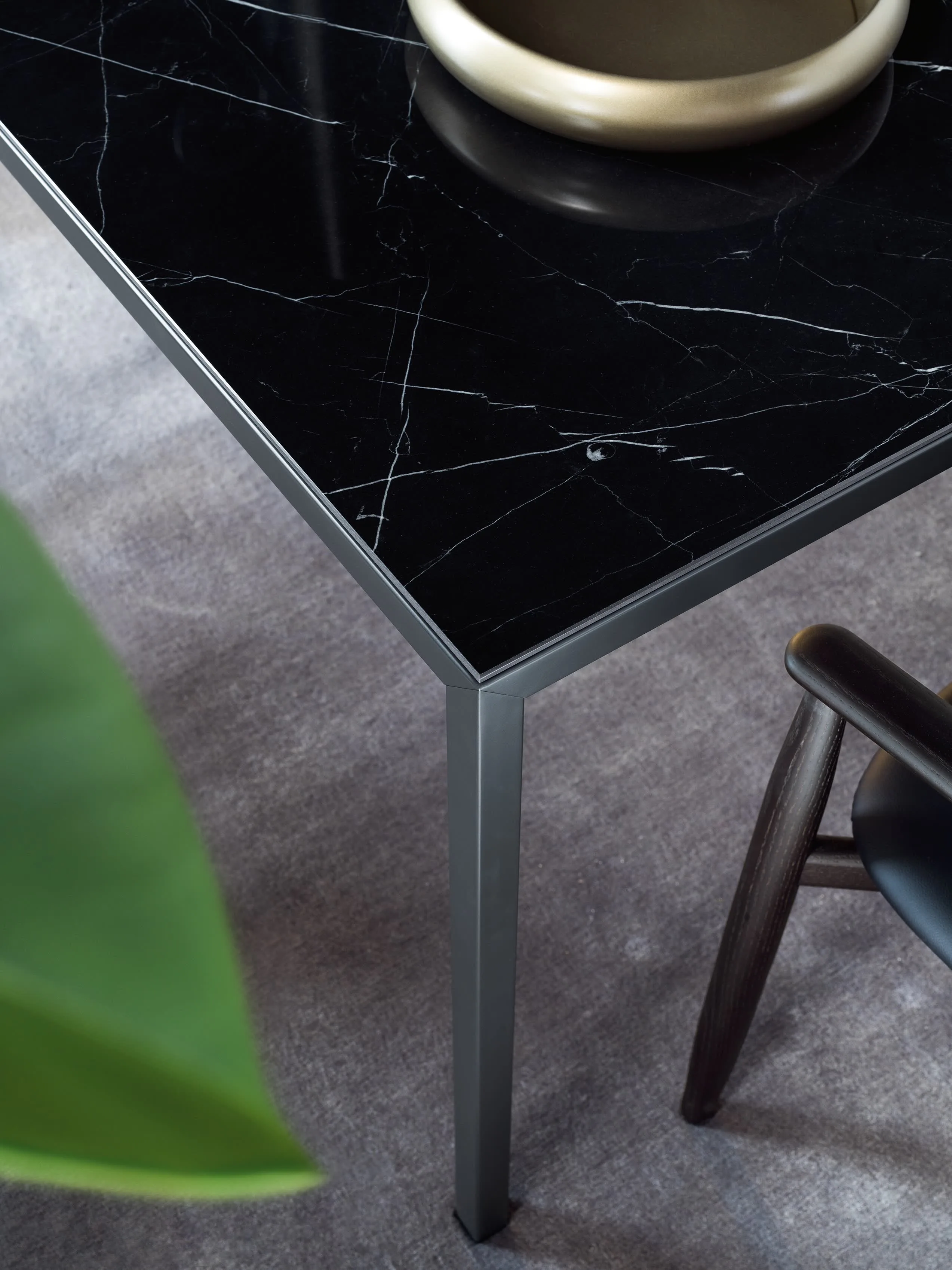 Novamobili Table Filo