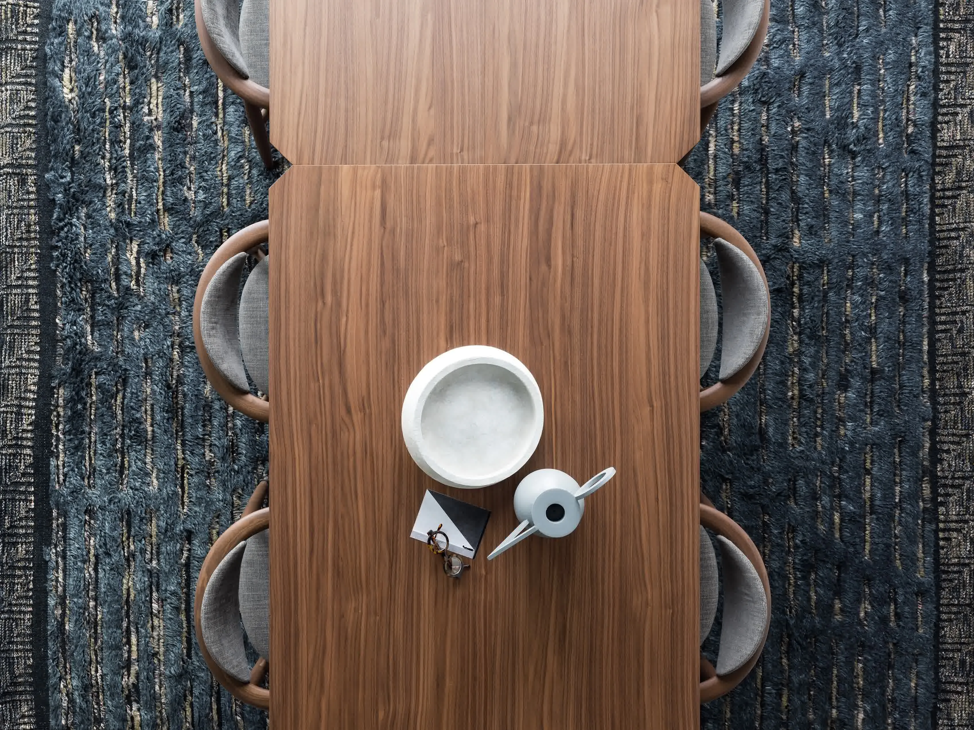 Novamobili Extending Table Stretch